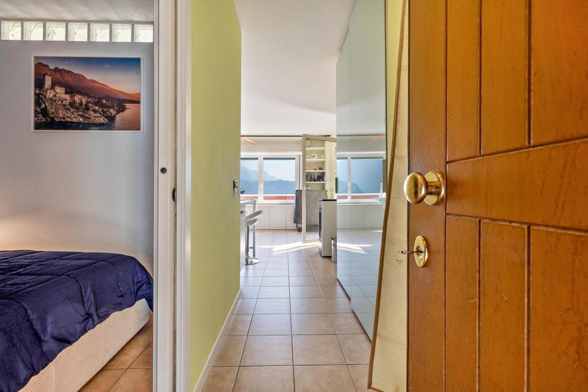 Casa Sara With Swimming Pool Apartment Рива дел Гарда Екстериор снимка